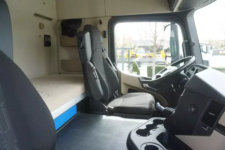 Mercedes Actros 1824 / Chłodnia 22 EPAL / Carrier Supra 1250 / kab. sypialna zdjęcie 29