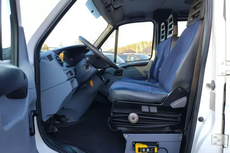 Iveco Daily 35C12 zdjęcie 47