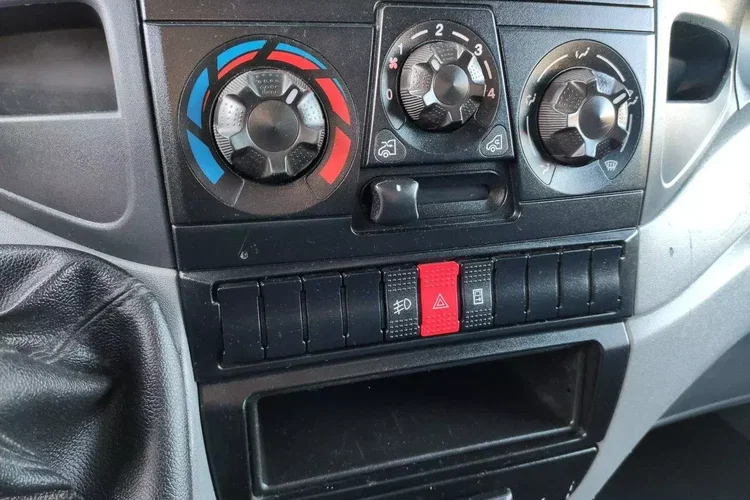 Iveco Daily 35C12 zdjęcie 49