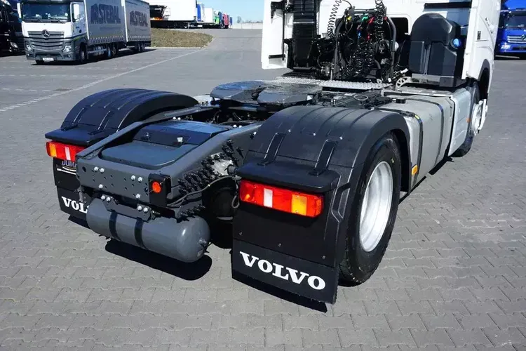 Volvo / FH / 500 / I – SAVE / XL / EURO 6 / ACC / I -COOL / NOWY MODEL zdjęcie 32