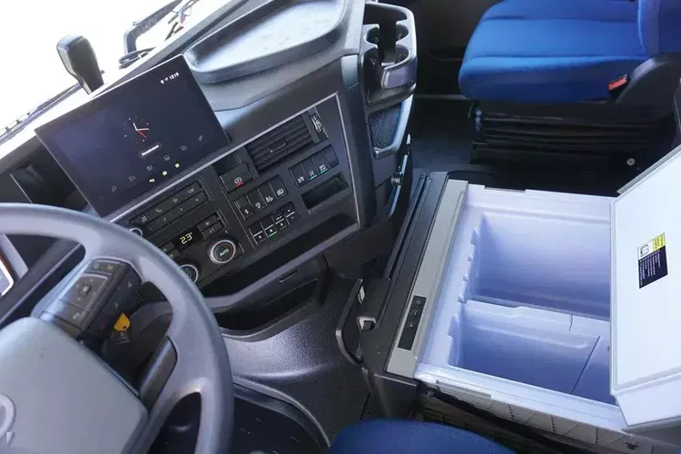 Volvo / FH / 500 / I – SAVE / XL / EURO 6 / ACC / I -COOL / NOWY MODEL zdjęcie 9
