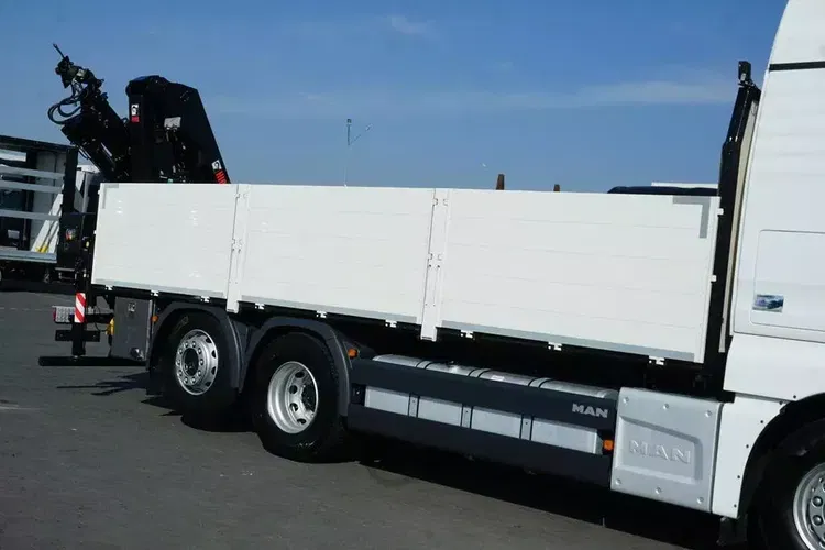MAN TGX / 26.500 / E 6 / 6 X 2 / SKRZYNIOWY + HDS / HIAB 192 ES – 3 / OŚ SKRETNA zdjęcie 38