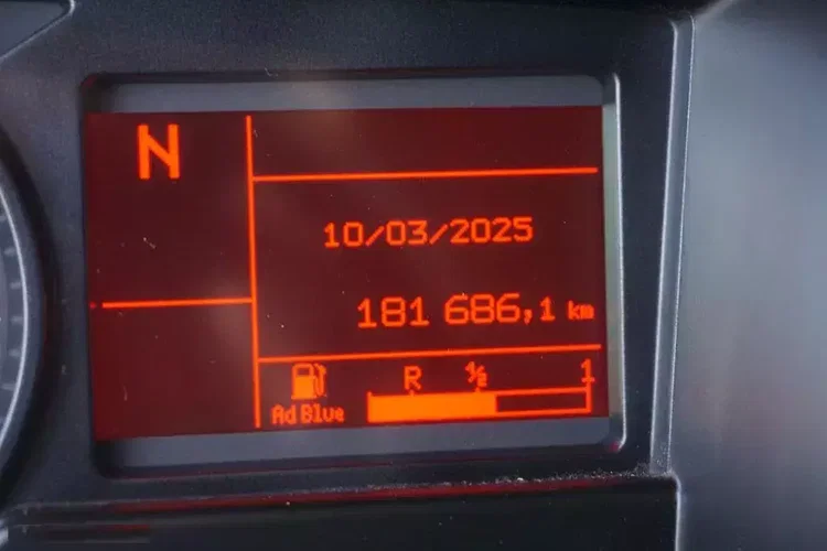 Renault D 16 / 280 KM / ACC / E 6 / FIRANKA + WINDA / ŁAD. 8765 KG / 17 PALET zdjęcie 12