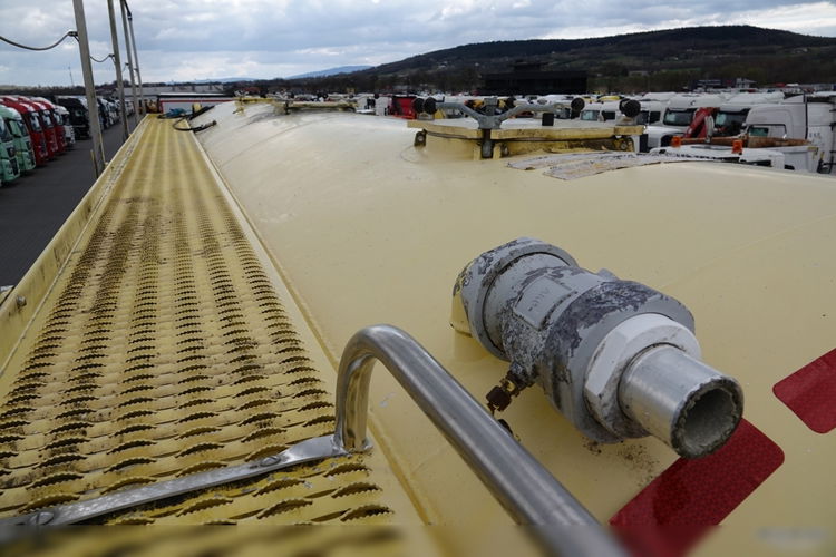 Feldbinder CEMENTONACZEPA / 40 000 L / SILOS / SAF / ALUFELGI  zdjęcie 14