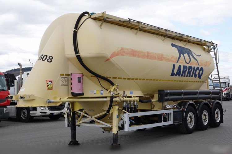 Feldbinder CEMENTONACZEPA / 40 000 L / SILOS / SAF / ALUFELGI  zdjęcie 2