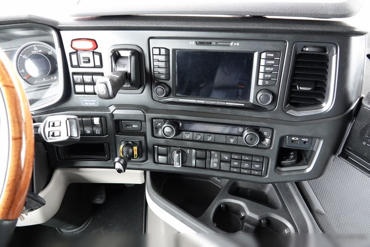 Scania R 500 / RETARDER  / HYDRAULIKA /  KLIMA POSTOJOWA / OPONY 100% / ALUFELGI /  PO KONTRAKCIE SERWISOWYM  zdjęcie 29