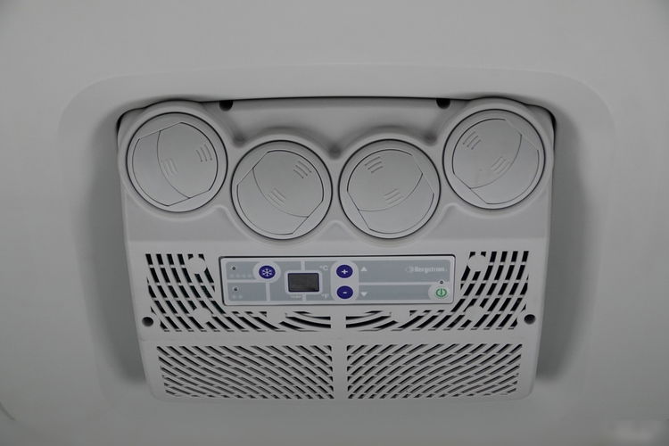 Scania R 500 / RETARDER  / HYDRAULIKA /  KLIMA POSTOJOWA / OPONY 100% / ALUFELGI /  PO KONTRAKCIE SERWISOWYM  zdjęcie 34