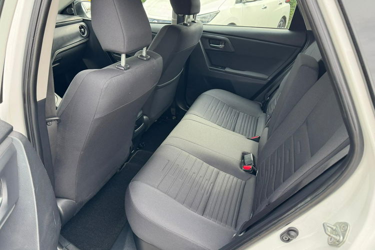 Toyota Auris 1.8 HSD 136KM Kamera Bezwypadkowy zdjęcie 10