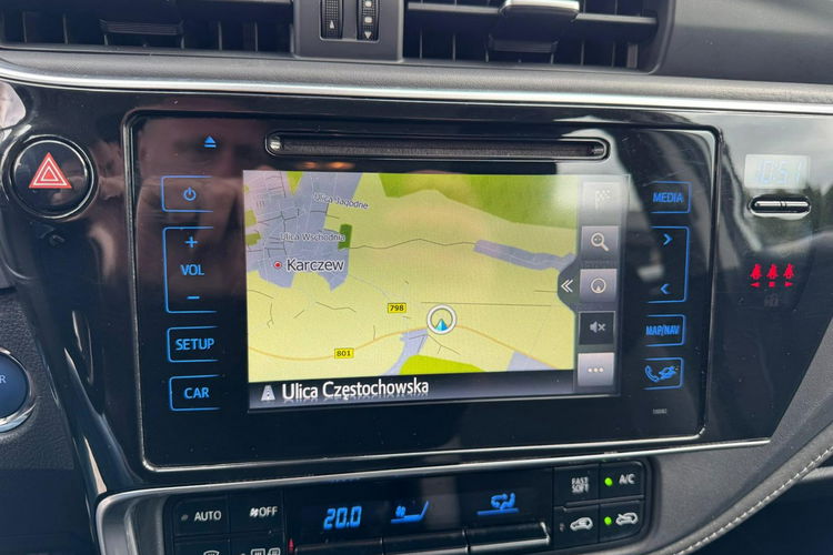 Toyota Auris 1.8 HSD 136KM Kamera Bezwypadkowy zdjęcie 12