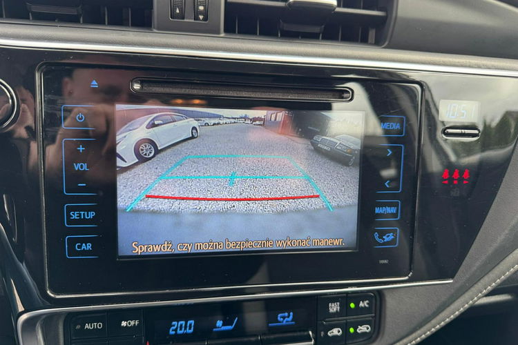Toyota Auris 1.8 HSD 136KM Kamera Bezwypadkowy zdjęcie 14