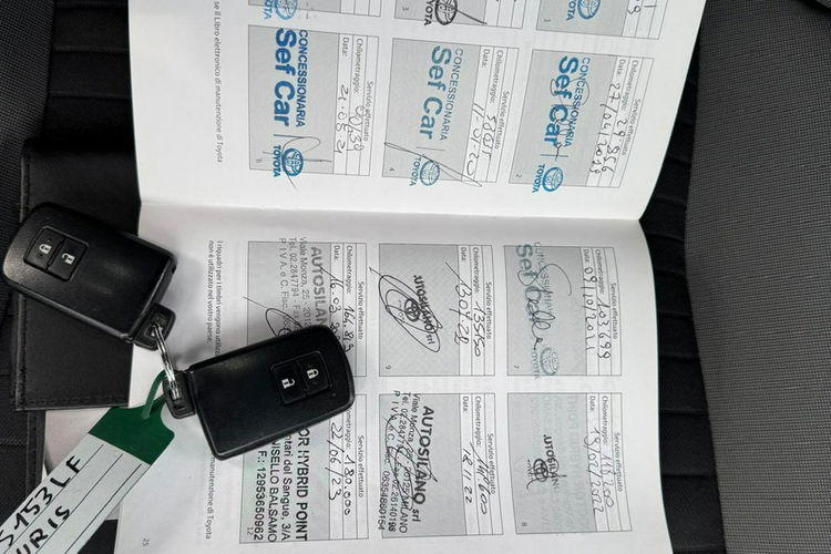 Toyota Auris 1.8 HSD 136KM Kamera Bezwypadkowy zdjęcie 15