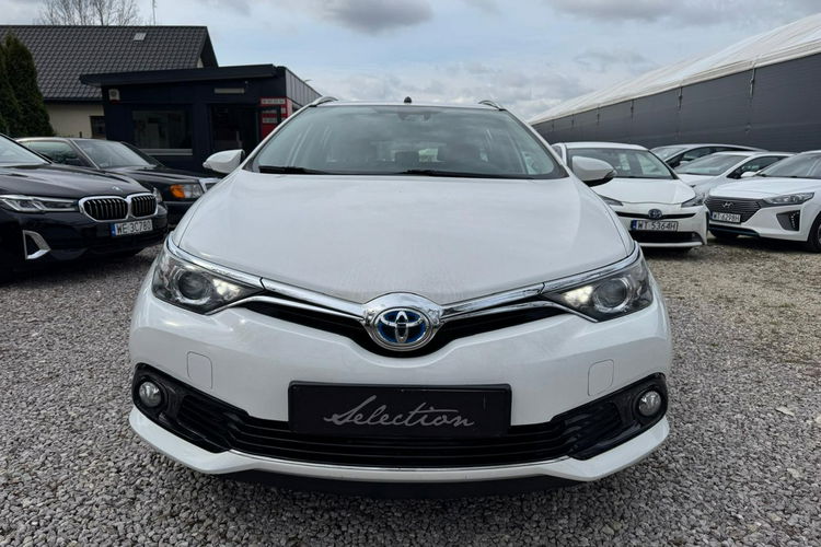 Toyota Auris 1.8 HSD 136KM Kamera Bezwypadkowy zdjęcie 2