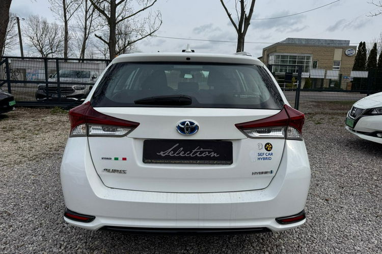 Toyota Auris 1.8 HSD 136KM Kamera Bezwypadkowy zdjęcie 4