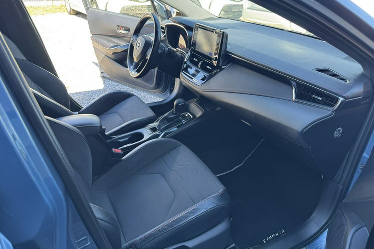 Toyota Corolla 2.0HSD 184KM GR Pełny serwis Bezwypadkowy Niepowtarzalna zdjęcie 25