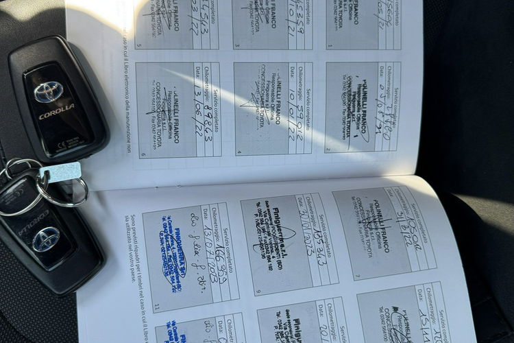Toyota Corolla 2.0HSD 184KM GR Pełny serwis Bezwypadkowy Niepowtarzalna zdjęcie 8