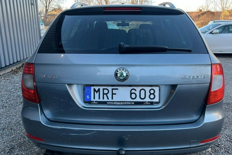 Skoda Superb 2.0tdi 4x4 DSG full opcja xenon Navi ledy kamera skóry mały przebieg zdjęcie 5