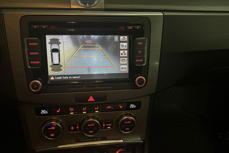 Volkswagen Passat 2.0tdi 4-Motion 177KM R-Line Webasto skóry kamera ledy xenon serwis gw zdjęcie 6