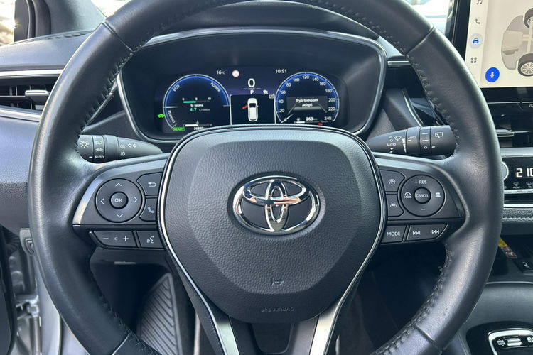 Toyota Corolla 1.8 Hybrid 140KM COMFORT TECH, salon Polska, gwarancja, FV23% zdjęcie 11