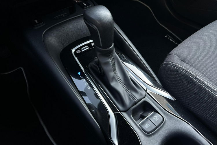 Toyota Corolla 1.8 Hybrid 140KM COMFORT TECH, salon Polska, gwarancja, FV23% zdjęcie 18