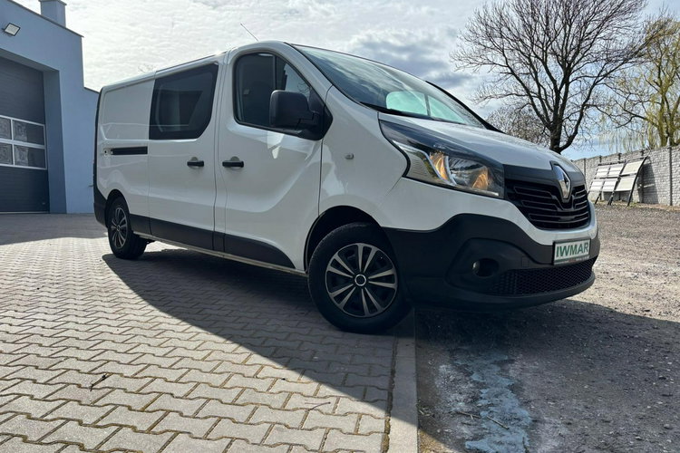 Renault Trafic 1.6 120KM 2017 186tys km Brygadówka 6osb Hak Klimatyzacja Tempomat zdjęcie 3
