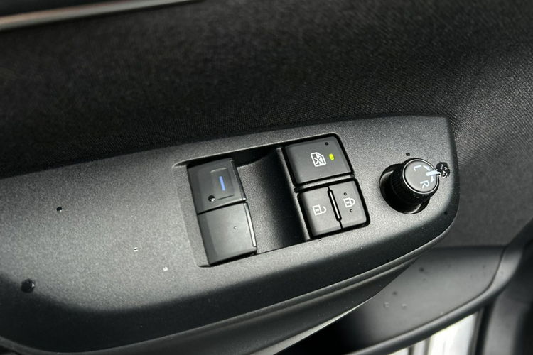 Toyota Yaris 1.5 VVTi 125KM COMFORT , salon Polska, gwarancja, FV23% zdjęcie 18