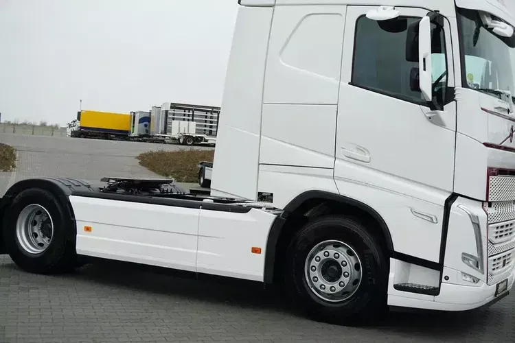 Volvo FH / 500 / EURO 6 / ACC / I -COOL / NOWY MODEL zdjęcie 24