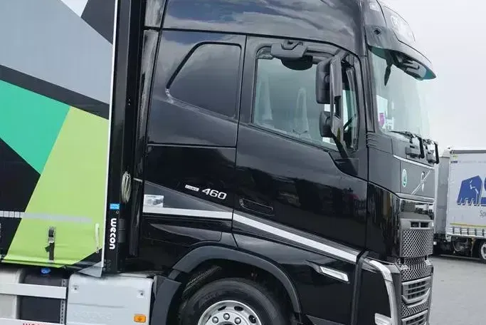 Volvo / FH / 460 / ACC / EURO 6 / XL / ZESTAW PRZEJAZDOWY 120 M3 zdjęcie 40