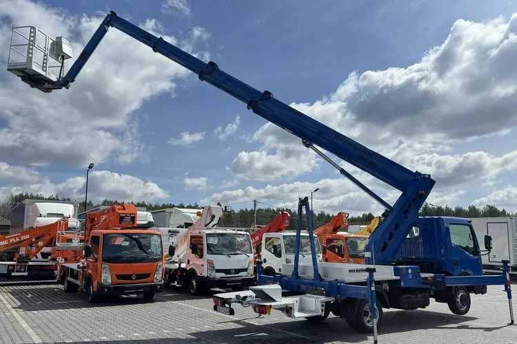 Nissan Cabstar zdjęcie 53