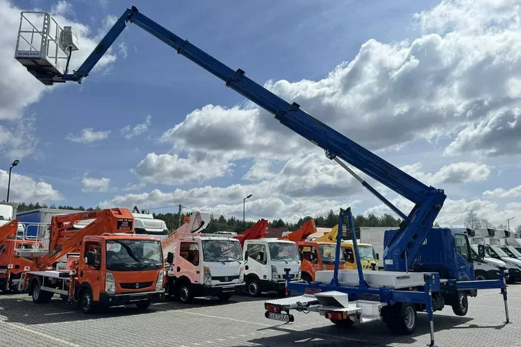 Nissan Cabstar zdjęcie 55