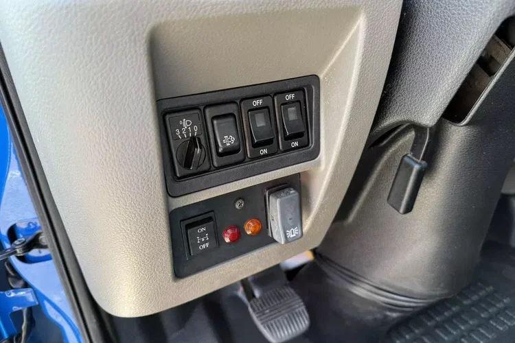 Nissan Cabstar zdjęcie 65