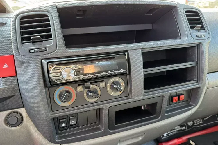 Nissan Cabstar zdjęcie 66