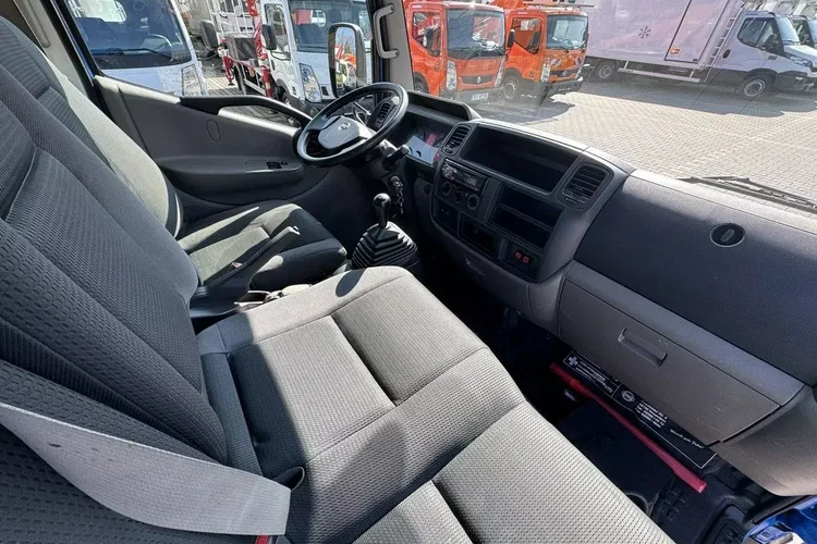 Nissan Cabstar zdjęcie 69