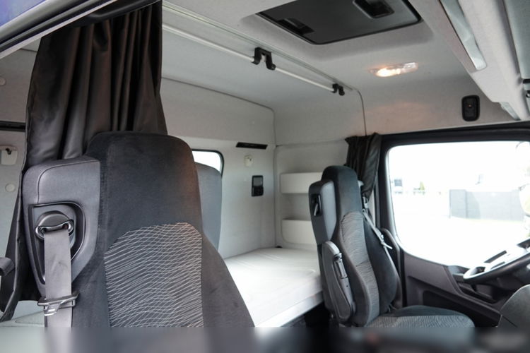 Mercedes AROCS 2051 / 4x4 /  97.000 KM / NISKA KABINA / WYSOKO ZAWIESZONY / EURO 6 / PO KONTRAKCIE SERWISOWYM  zdjęcie 38