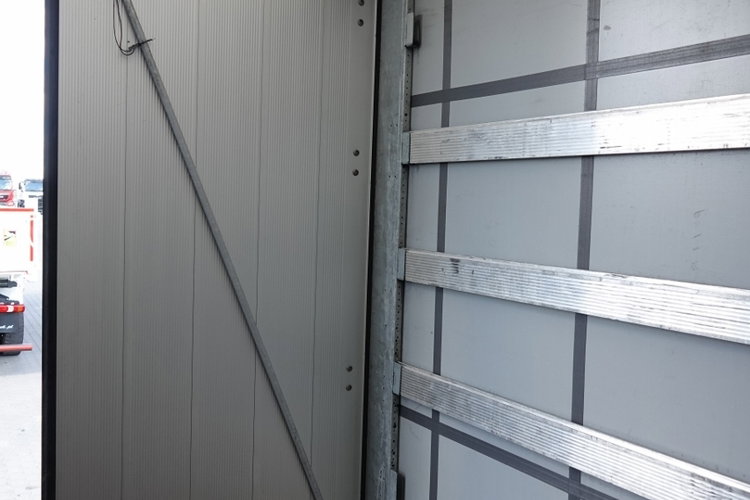 Schmitz -CARGOBULL / FIRANKA / STANDARD / OŚ PODNOSZONA / KOSZ NA PALETY  zdjęcie 20