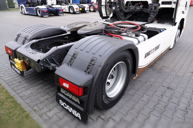 Scania R 450 / RETARDER / HYDRAULIKA  / PRZÓD NA PODUSZKACH / PO KONTRAKCIE SERWISOWYM zdjęcie 16