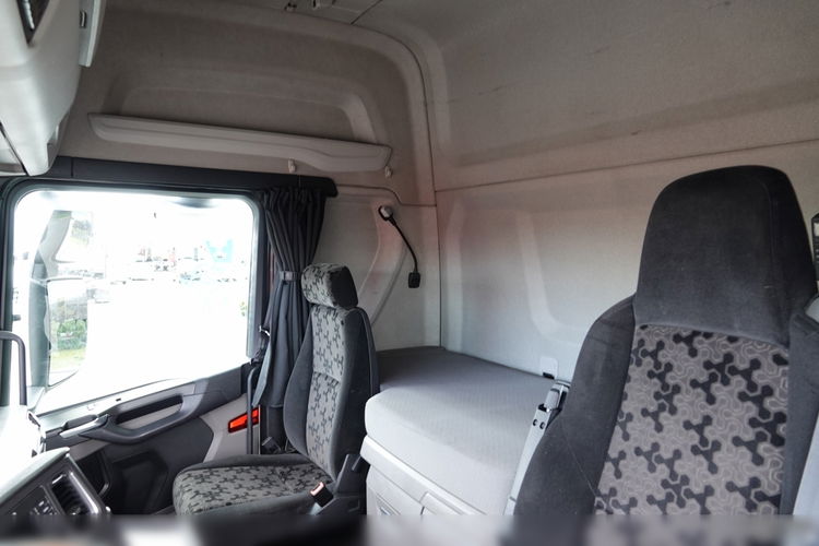Scania R 450 / RETARDER / HYDRAULIKA  / PRZÓD NA PODUSZKACH / PO KONTRAKCIE SERWISOWYM zdjęcie 26