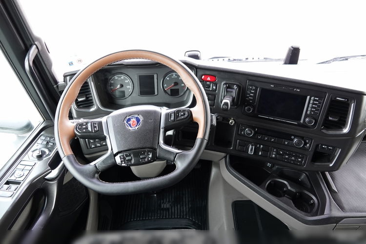 Scania R 450 / RETARDER / HYDRAULIKA  / PRZÓD NA PODUSZKACH / PO KONTRAKCIE SERWISOWYM zdjęcie 30
