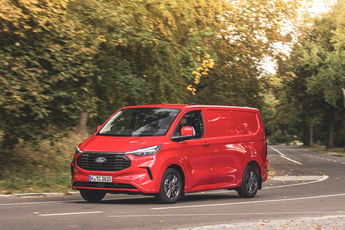 Ford FORD Transit Custom 2.0 EcoBlue 320 L2H1 AWD Trend Aut.