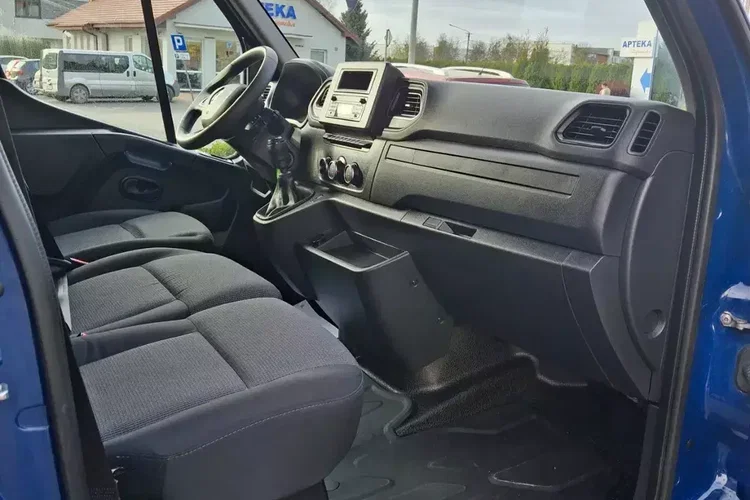 Renault Master zdjęcie 2
