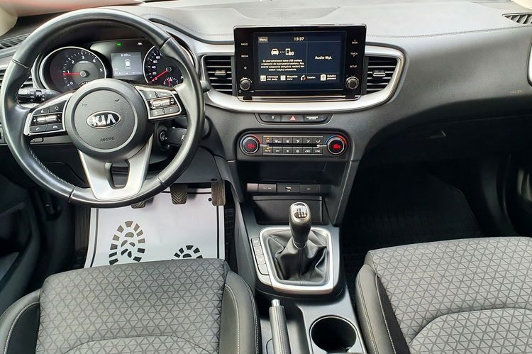 Kia Cee'd 1.6 CRDI MHEV Salon PL, serwis ASO, F.VAT23.100% Bezwypadkowy zdjęcie 14