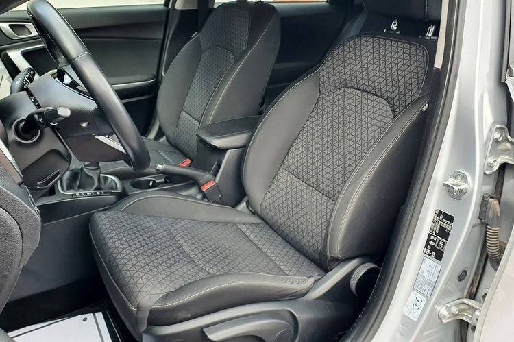 Kia Cee'd 1.6 CRDI MHEV Salon PL, serwis ASO, F.VAT23.100% Bezwypadkowy zdjęcie 17