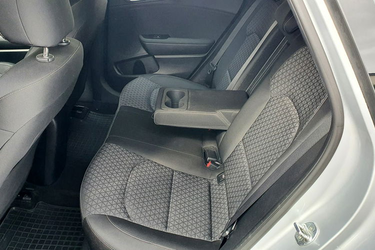 Kia Cee'd 1.6 CRDI MHEV Salon PL, serwis ASO, F.VAT23.100% Bezwypadkowy zdjęcie 19