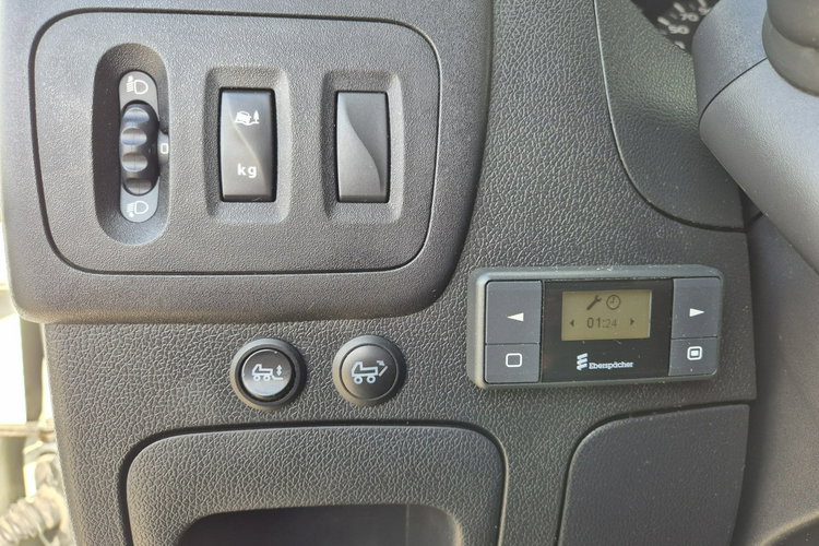 Master Renault Master 2.3 dCi 170KM /CHŁODNIA /IZOTERMA /WINDA SKŁADANA 600KG zdjęcie 20