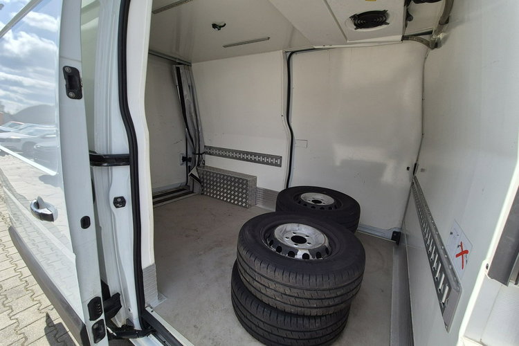 Master Renault Master 2.3 dCi 170KM /CHŁODNIA /IZOTERMA /WINDA SKŁADANA 600KG zdjęcie 28