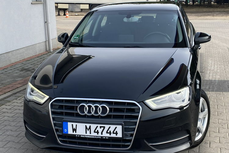 Audi A3 +LED+ BI-XENON+NAVI+Czujniki parkowania+Podgrzewane fotele zdjęcie 2
