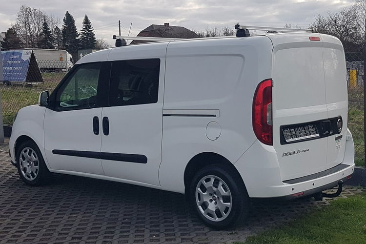 Fiat Doblo MAXI 5 OSÓB DŁUGI KLIMA 6-BIEGÓW KRAJOWY I-WŁAŚCICIEL FAKTURA VAT zdjęcie 3