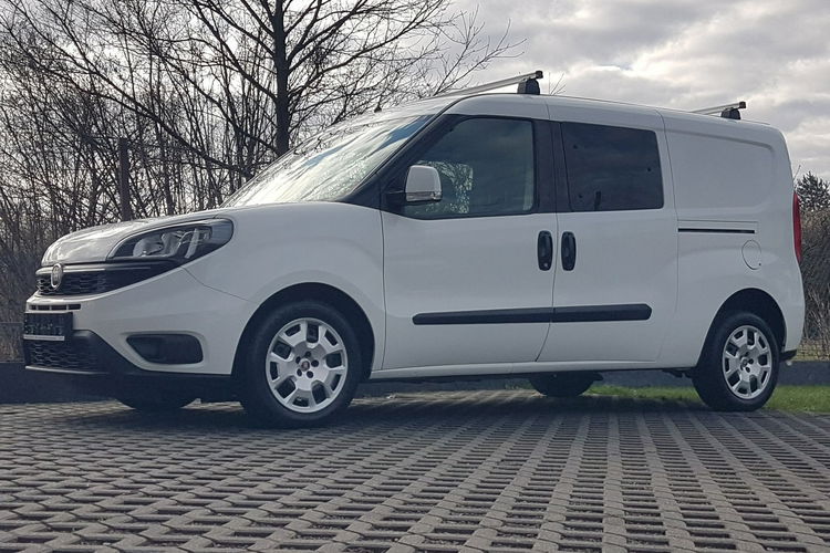 Fiat Doblo MAXI 5 OSÓB DŁUGI KLIMA 6-BIEGÓW KRAJOWY I-WŁAŚCICIEL FAKTURA VAT zdjęcie 35