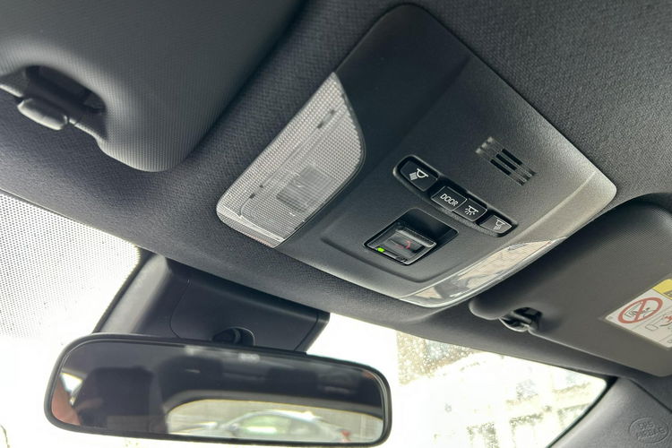 Toyota Corolla 1.8 Hybrid 122 KM ACTIVE, salon Polska, gwarancja zdjęcie 30