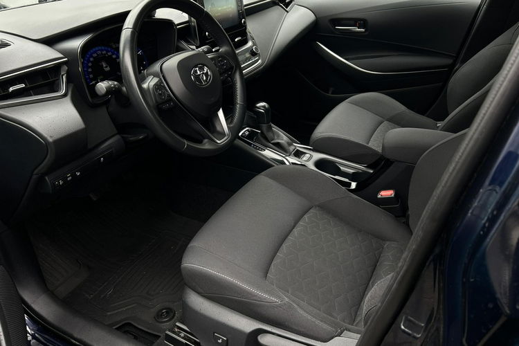 Toyota Corolla 1.8 HYBRID 122KM COMFORT TECH, salon Polska, gwarancja zdjęcie 23