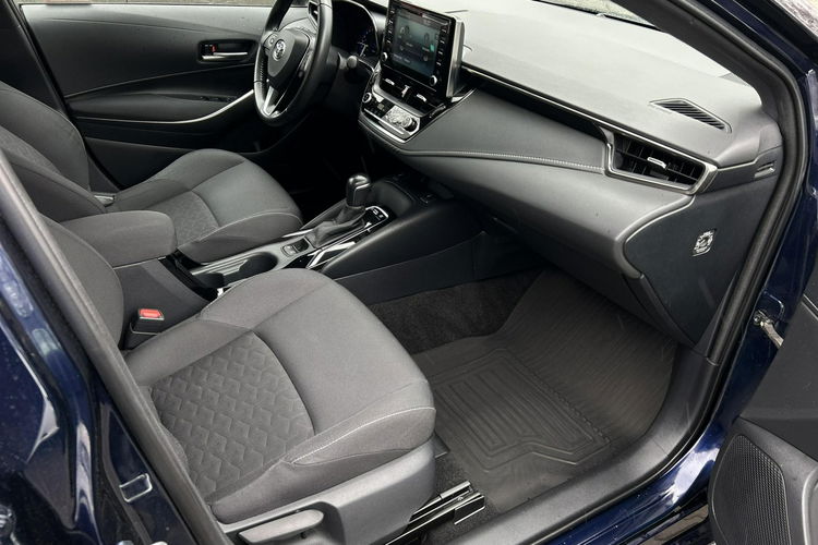 Toyota Corolla 1.8 HYBRID 122KM COMFORT TECH, salon Polska, gwarancja zdjęcie 29